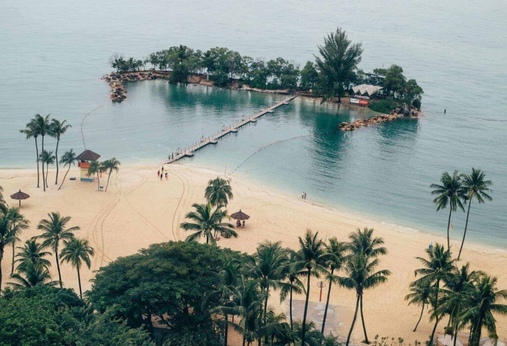 Do we need to pay for Siloso Beach