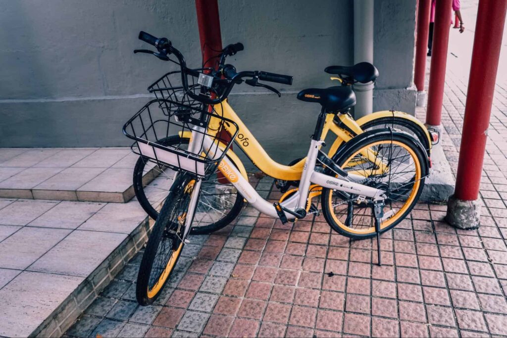 How much does it cost to rent a bike in Singapore